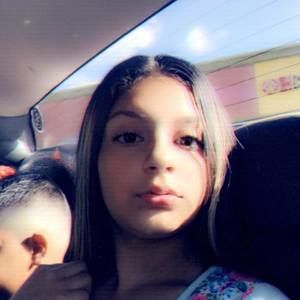 Meet your Posher, Rubi